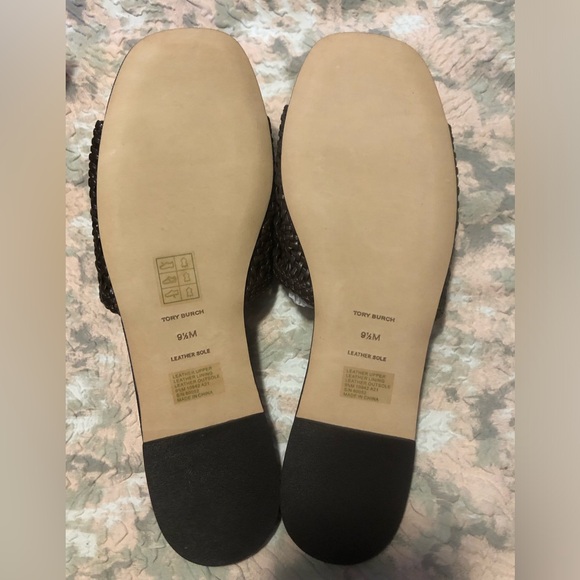 9/12 woven chocolate Tory Burch slides - Picture 2 of 4